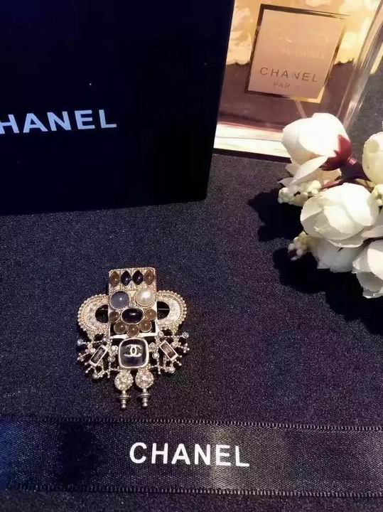 Wholesale Fashion Luxury Replica Brooches-187