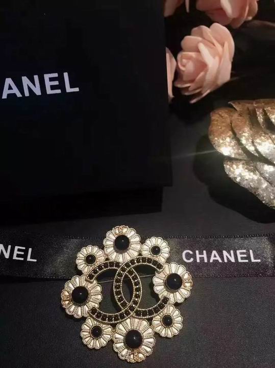 Wholesale Fashion Luxury Replica Brooches-196