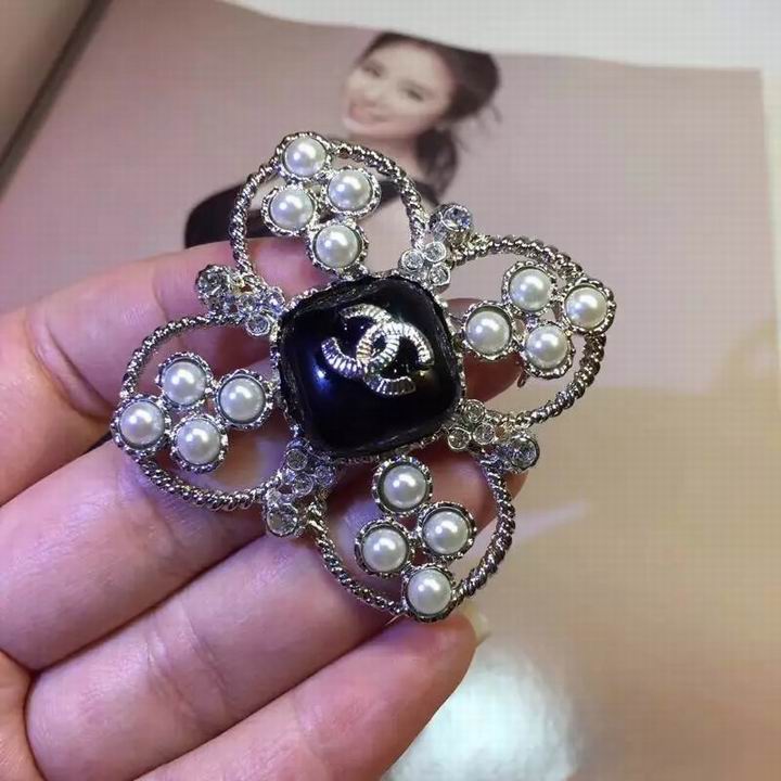 Wholesale Fashion Luxury Replica Brooches-201