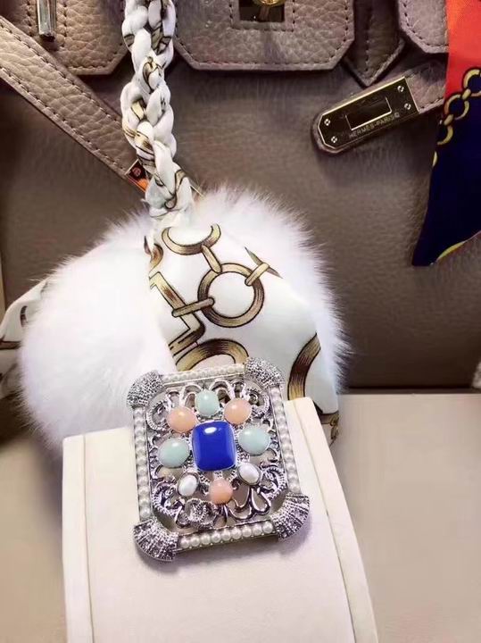 Wholesale Fashion Luxury Replica Brooches-219