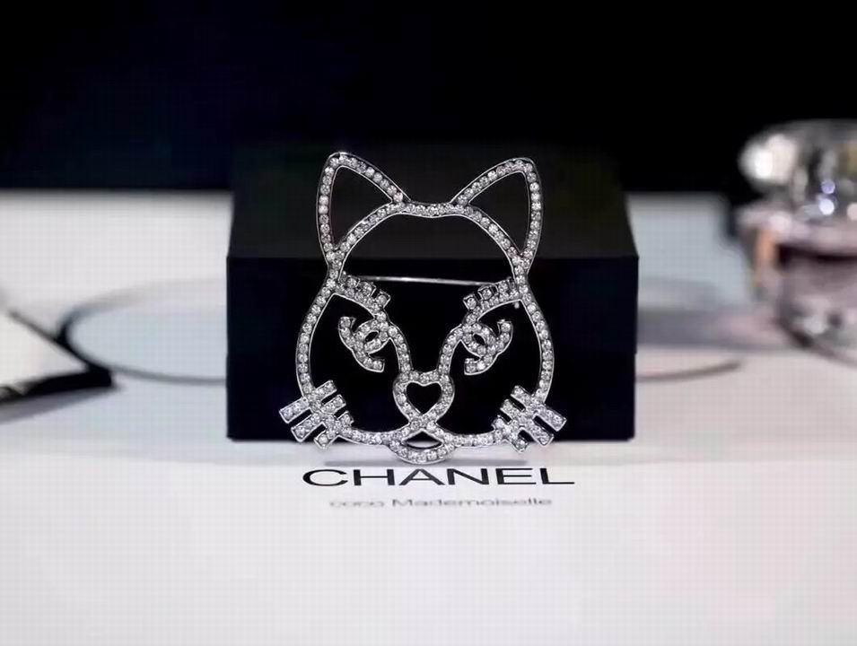 Wholesale Fashion Luxury Replica Brooches-233