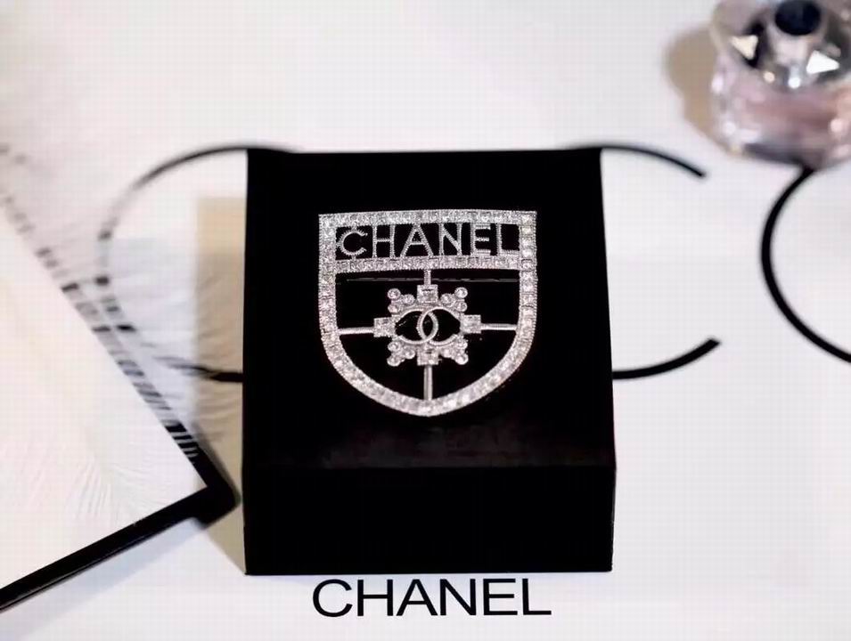 Wholesale Fashion Luxury Replica Brooches-234