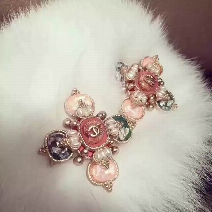 Wholesale Fashion Luxury Replica Brooches-252