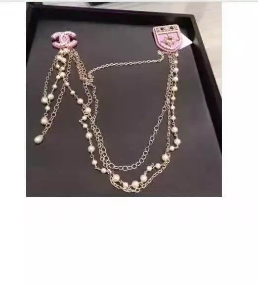 Wholesale Fashion Luxury Replica Brooches-260