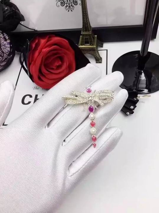 Wholesale Fashion Luxury Replica Brooches-276