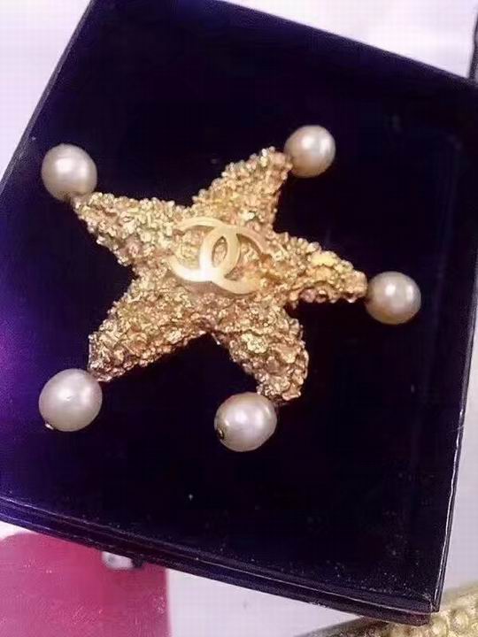 Wholesale Fashion Luxury Replica Brooches-286