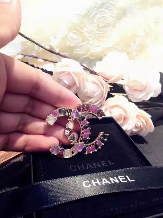 Wholesale Fashion Replica Brooch for women-374
