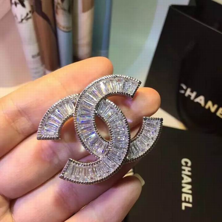 Wholesale Fashion Replica Pins & brooches for women-399