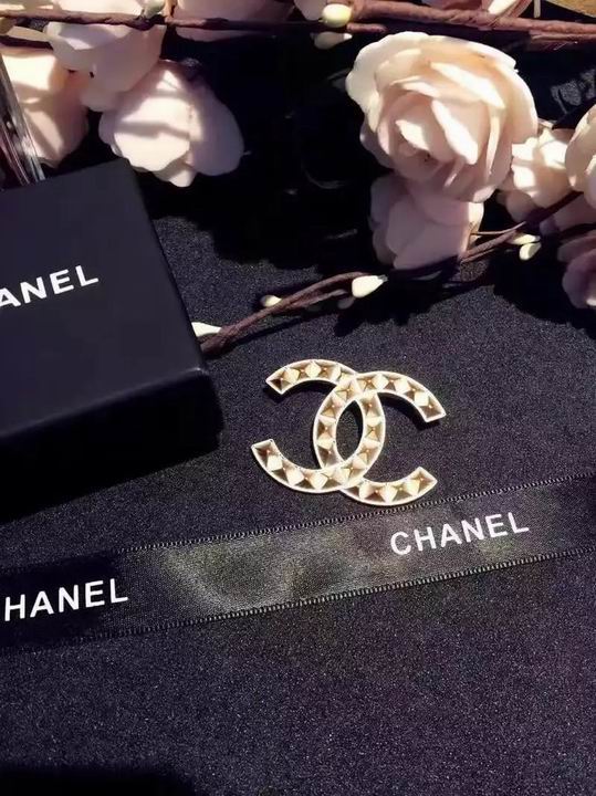 Wholesale Fashion Replica Pins & brooches for women-406