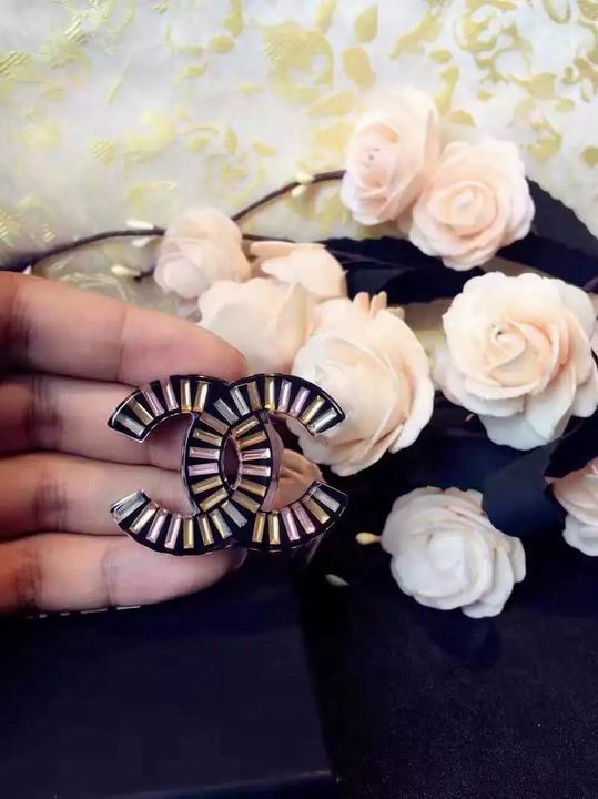 Wholesale Fashion Replica Pins & brooches for women-414