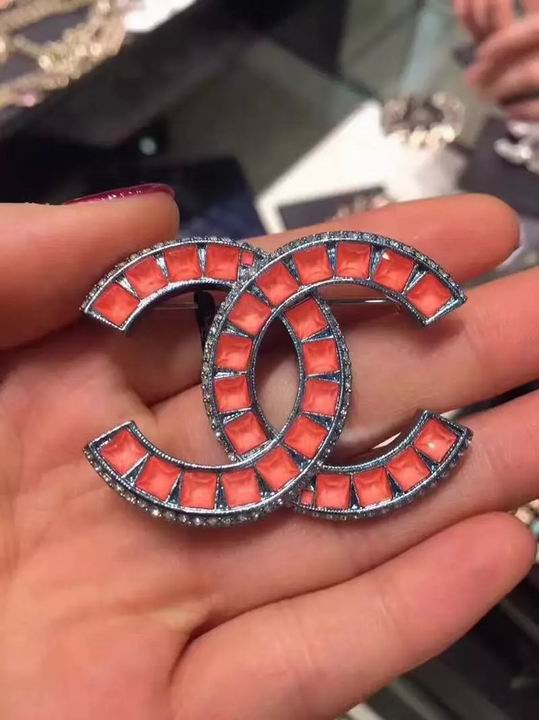 Wholesale Fashion Replica Pins & brooches for women-418