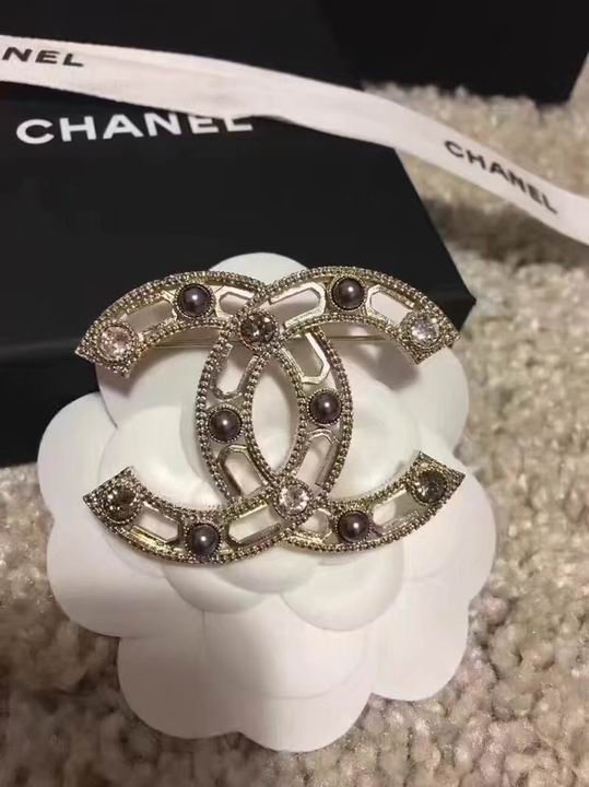 Wholesale Fashion Replica Pins & brooches for women-426