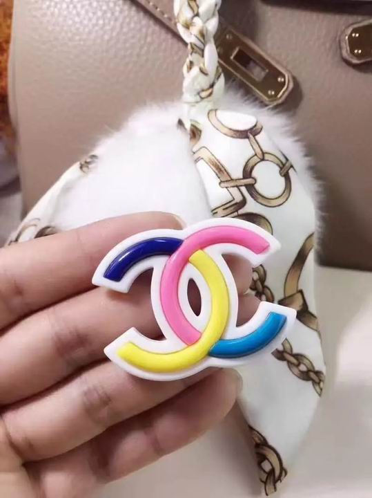 Wholesale Fashion Replica Pins & brooches for women-430
