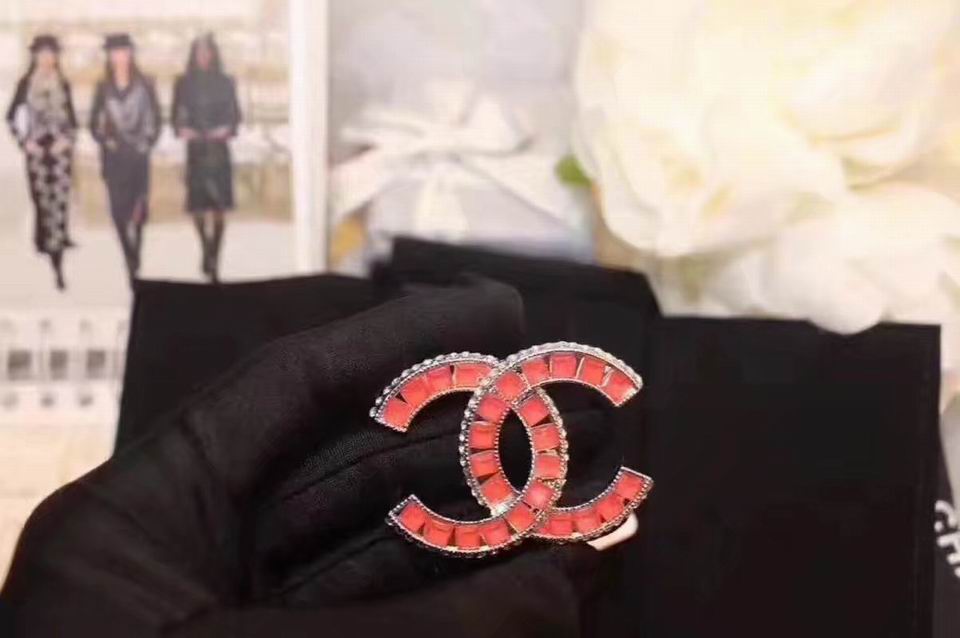 Wholesale Fashion Replica Pins & brooches for women-435