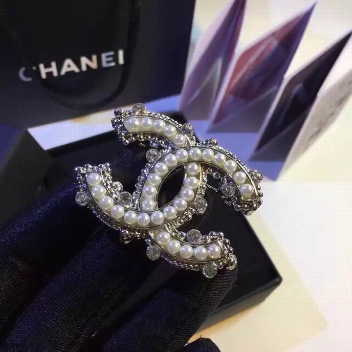 Wholesale Fashion Replica Pins & brooches for women-442