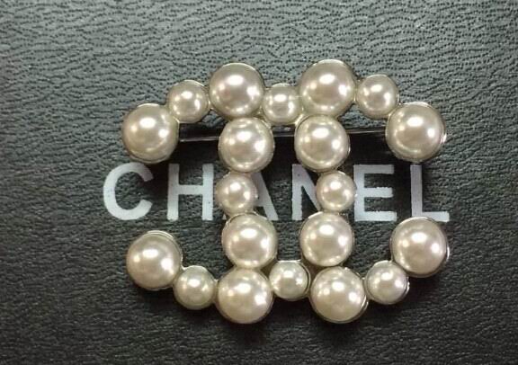 Wholesale Cheap Replica Pins & brooches women-514