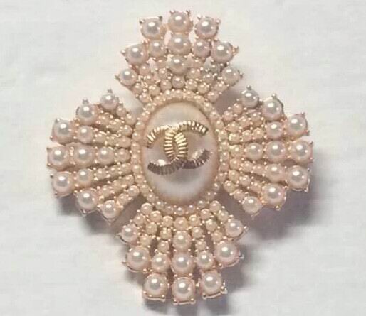 Wholesale Cheap Replica Pins & brooches women-522