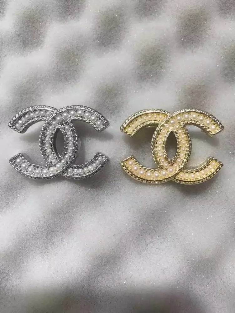 Wholesale Replica Designer Brooches & Pins-568