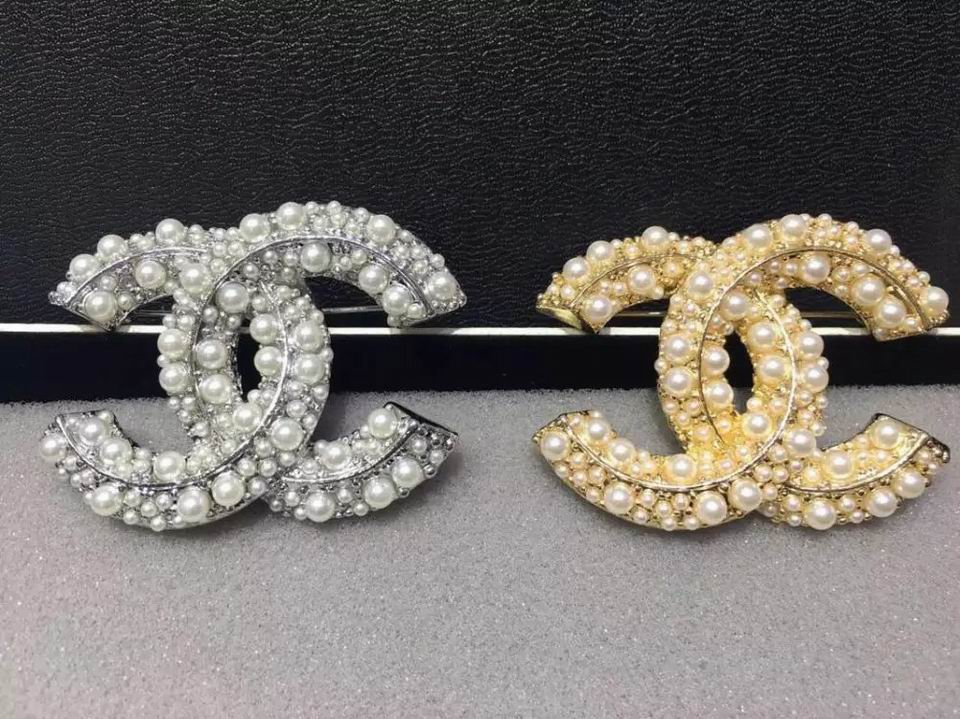 Wholesale Replica Designer Brooches & Pins-589