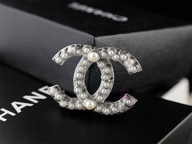 Wholesale Replica Designer Brooches & Pins-613