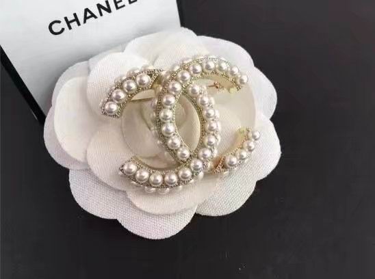 Wholesale Replica Designer Brooches & Pins-646