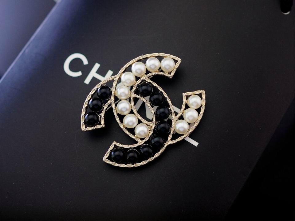 Wholesale Replica Designer Brooches & Pins-655