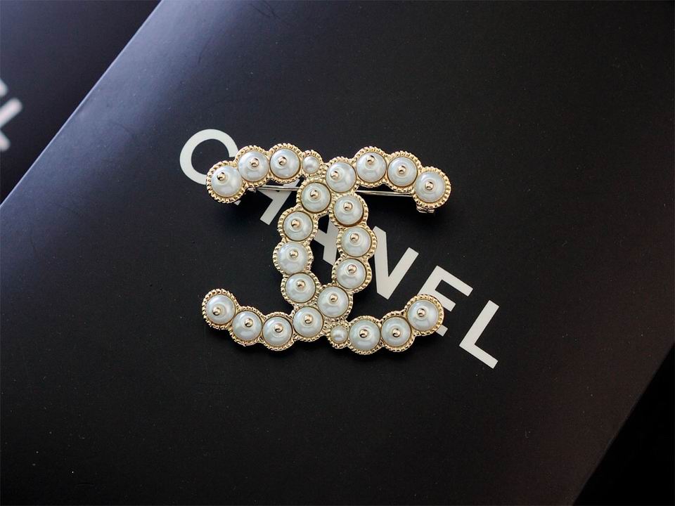 Wholesale Replica Designer Brooches & Pins-659