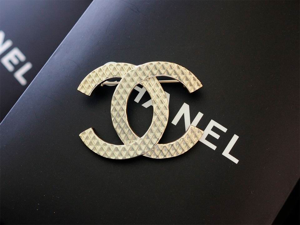 Wholesale Replica Designer Brooches & Pins-662