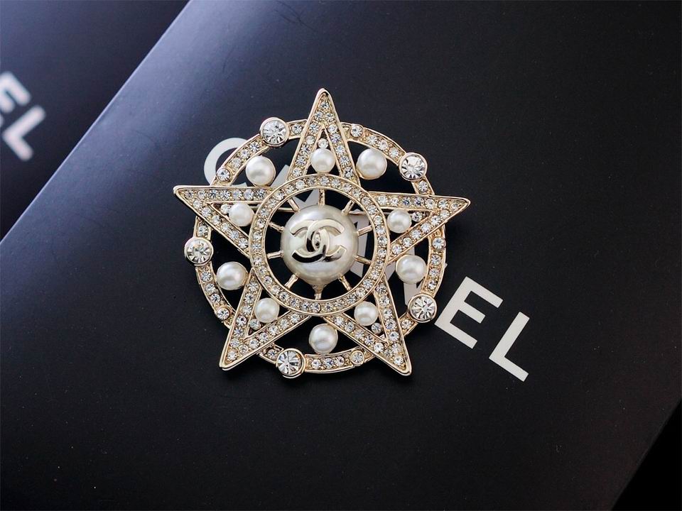 Wholesale Replica Designer Brooches & Pins-675