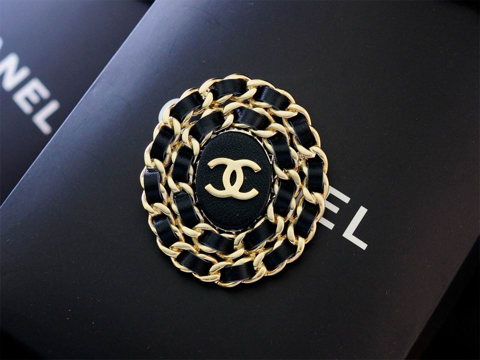 Wholesale Replica Designer Brooches & Pins-696