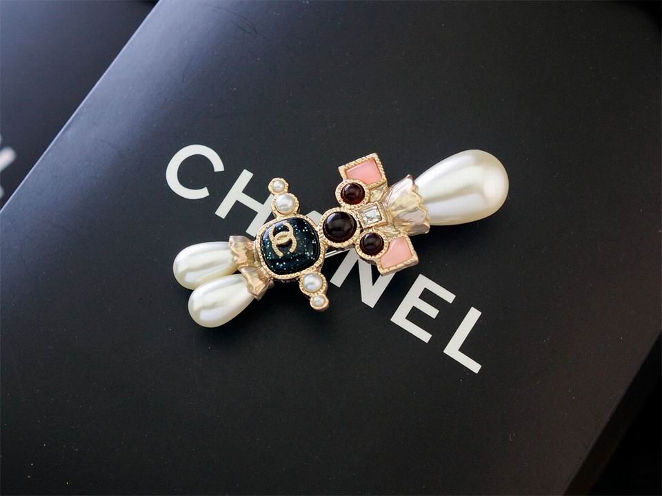 Wholesale Replica Designer Brooches & Pins-705