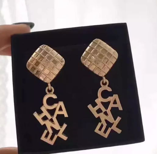 Wholesale Brand Name Earrings for Women-172