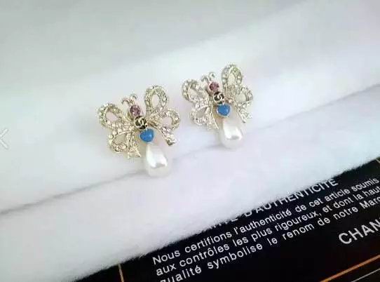 Wholesale Women Fashion Earrings Cheap-559