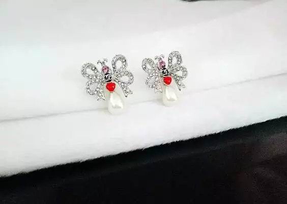 Wholesale Women Fashion Earrings Cheap-560