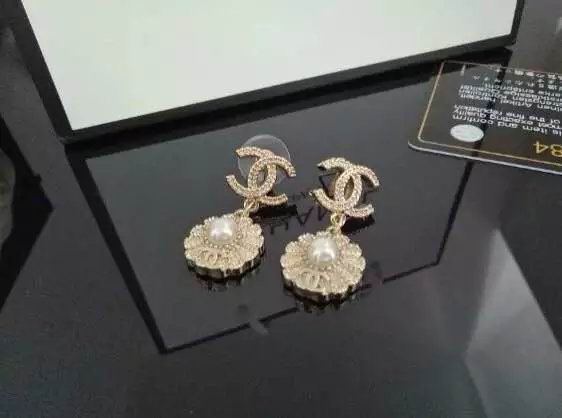 Wholesale Women Fashion Earrings Cheap-564