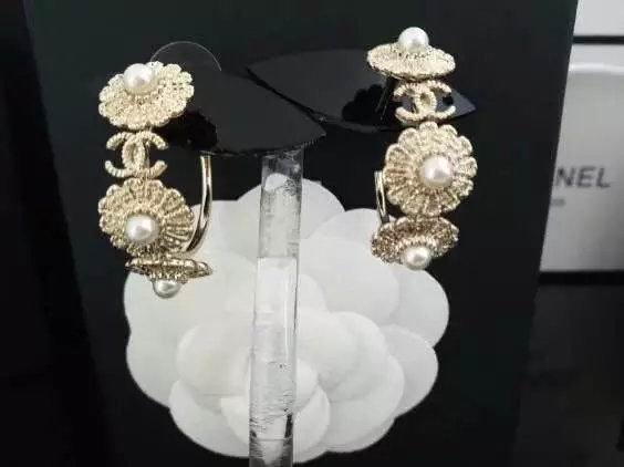 Wholesale Women Fashion Earrings Cheap-566