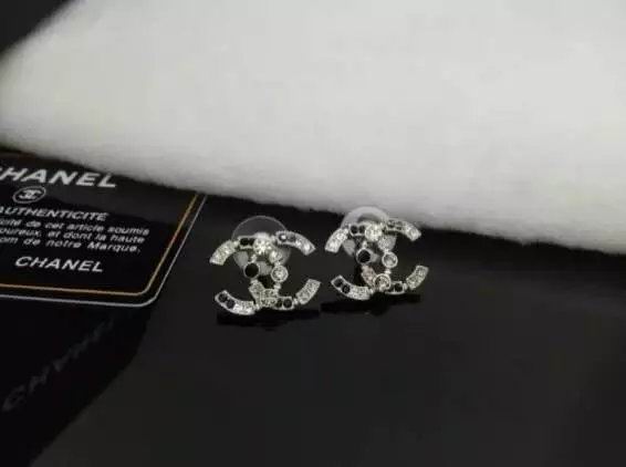 Wholesale Women Fashion Earrings Cheap-568