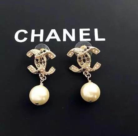 Wholesale Women Fashion Earrings-586