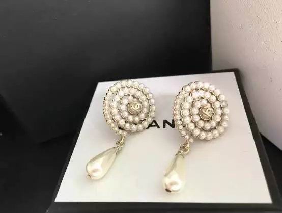 Wholesale Women Fashion Earrings-608