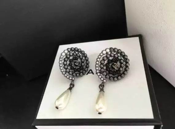 Wholesale Women Fashion Earrings-611