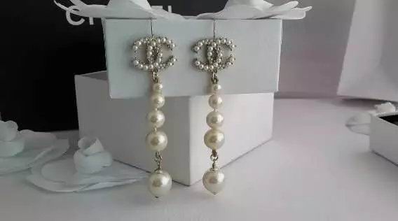 Wholesale Women Fashion Earrings-617