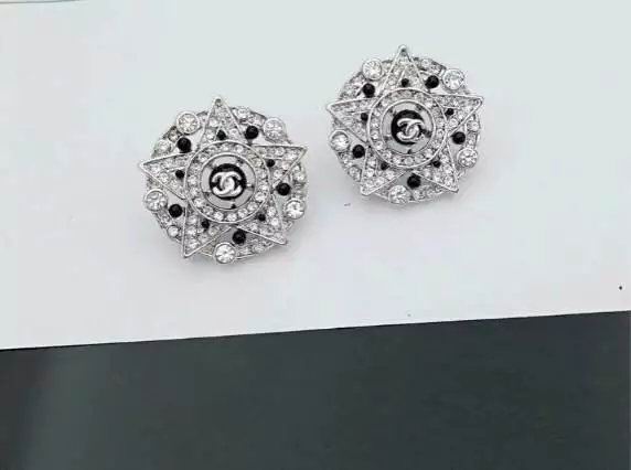 Wholesale Women Fashion Earrings-631