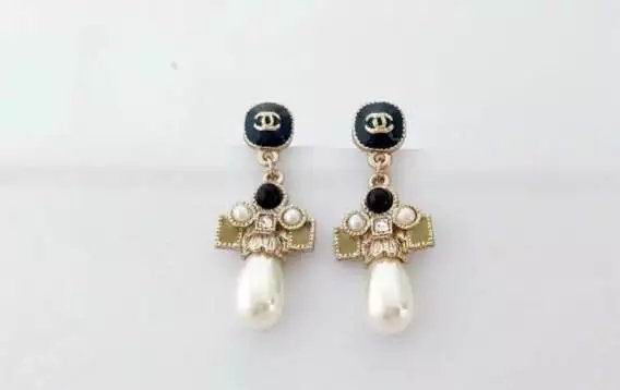 Wholesale Women Fashion Earrings-635