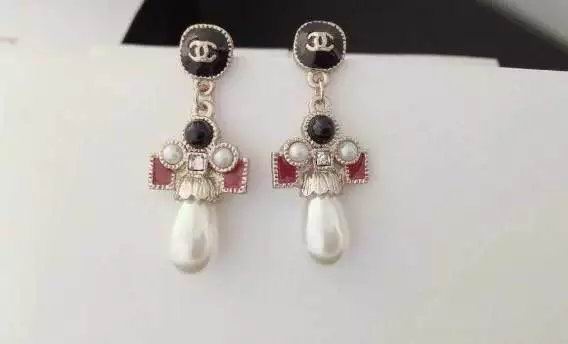 Wholesale Women Fashion Earrings-636