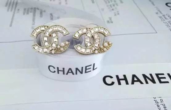 Wholesale Women Fashion Earrings-639