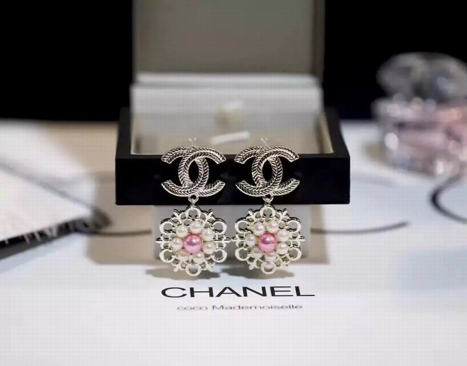 Wholesale Women Fashion Earrings-649