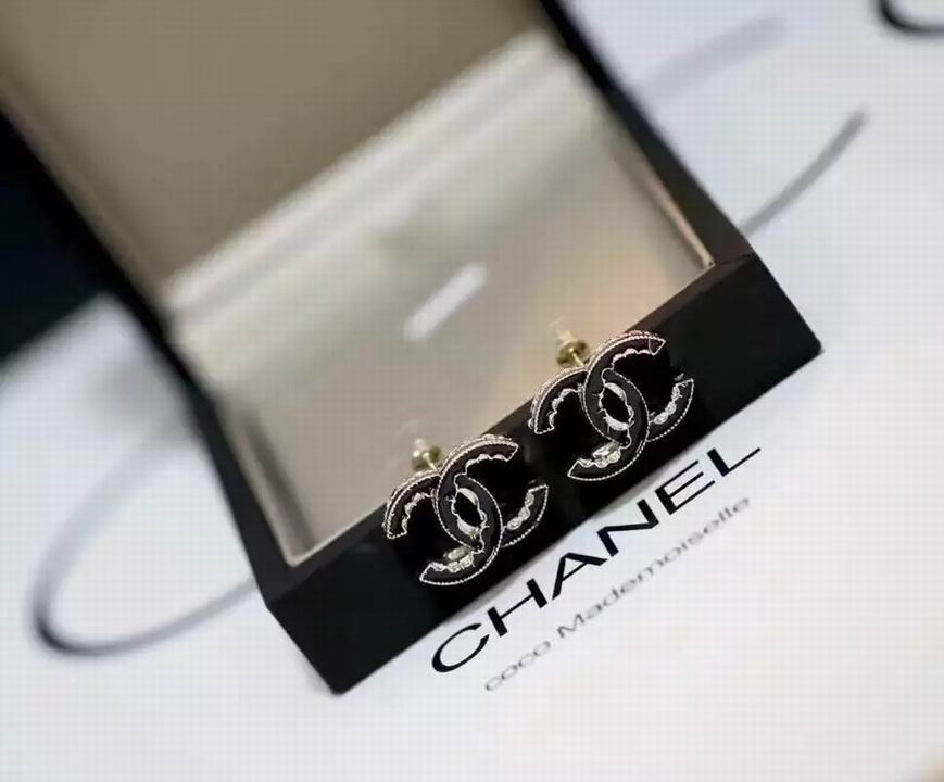 Wholesale Women Fashion Earrings-653