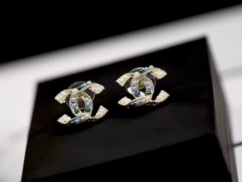 Wholesale Women Fashion Earrings-654