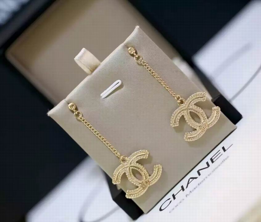 Wholesale Women Fashion Earrings-661