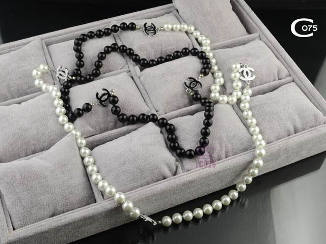 wholesale Cheap Replica necklace for women-213